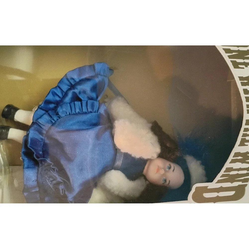 World Doll Gone With The Wind Scarlett OHara‎ Blue Dress Collectible Doll 76940